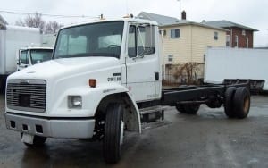 freightliner-fl-70-24-ft-cab-and-chassis2 freightliner fl 70 24 ft cab and chassis2