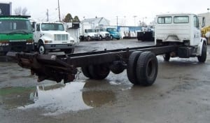 freightliner-fl-70-24-ft-cab-and-chassis3 freightliner fl 70 24 ft cab and chassis3