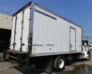 freightliner-m2-20-ft-refrigerated-truck3 freightliner m2 20 ft refrigerated truck3