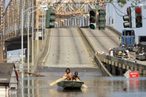 Hurricane Katrina Hits Gulf Coast KatTama3 749418