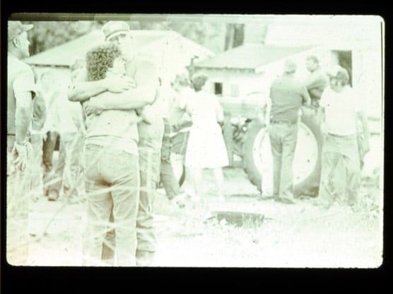 Couple embraces after '85 tornado